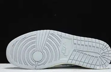 AIR AIR - HIGH JORDAN 1 'TURBO RETRO JORDAN GREEN' 555088-311 - OG 0525